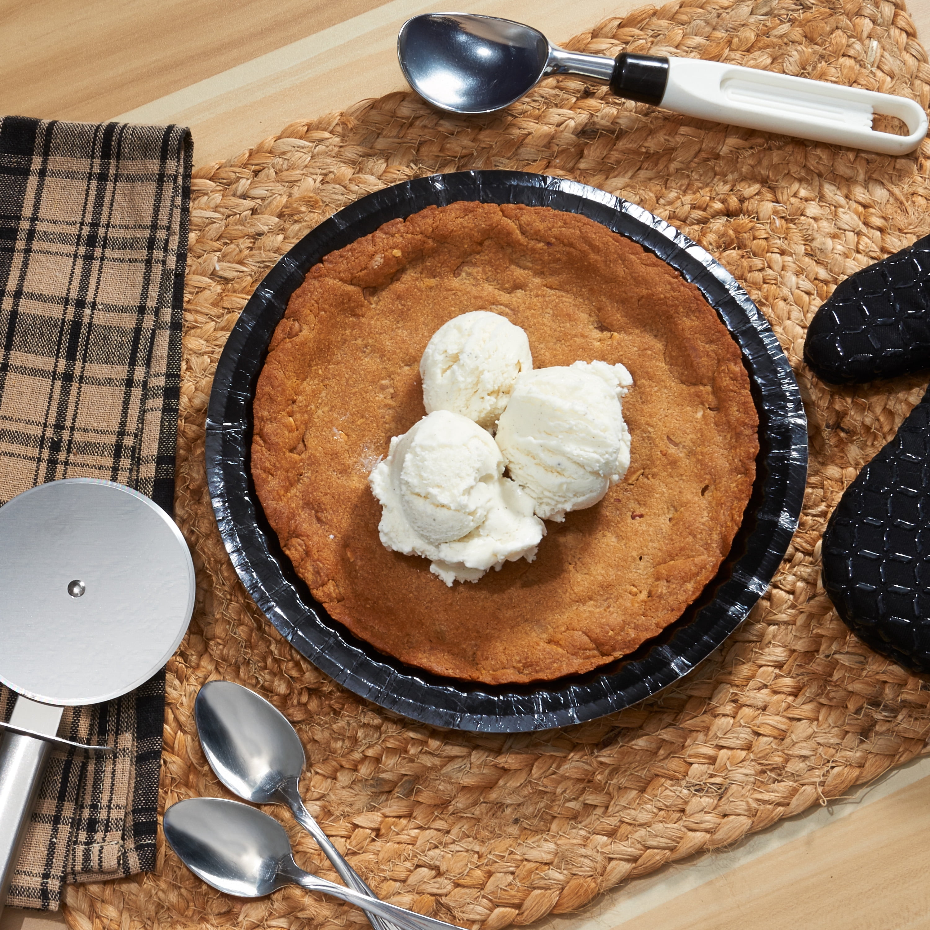 Marketside Peanut Butter and Caramel Cookie Pizza, 9 oz