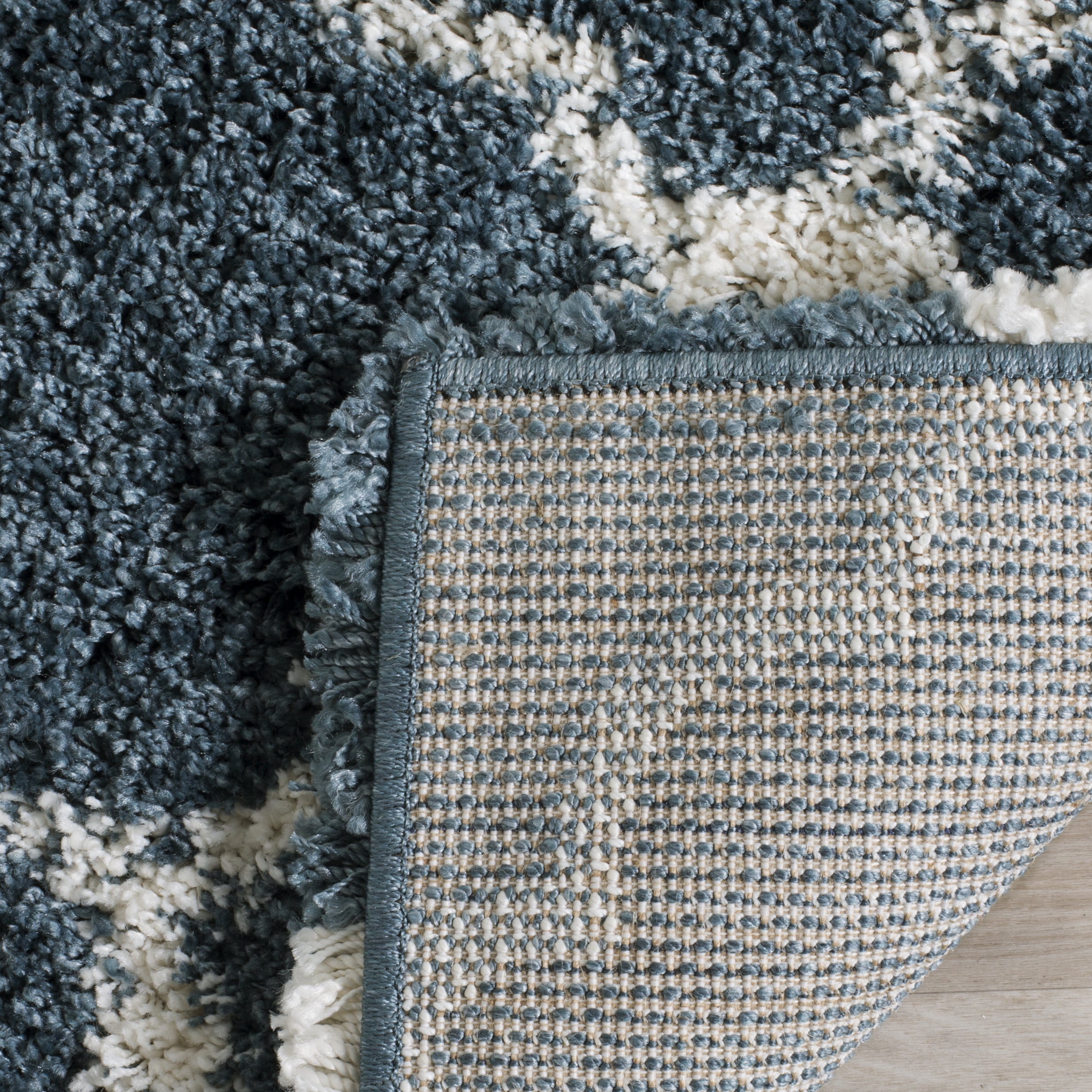 Safavieh Hudson Jaye Geometric Shag Area Rug, Slate Blue/Ivory, 4' x 4' Round