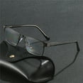thumbnail image 1 of Gafas de presbicia con zoom inteligente, de doble uso, nuevas gafas de presbicia con luz azul y metal que cambian de color, 1 of 5