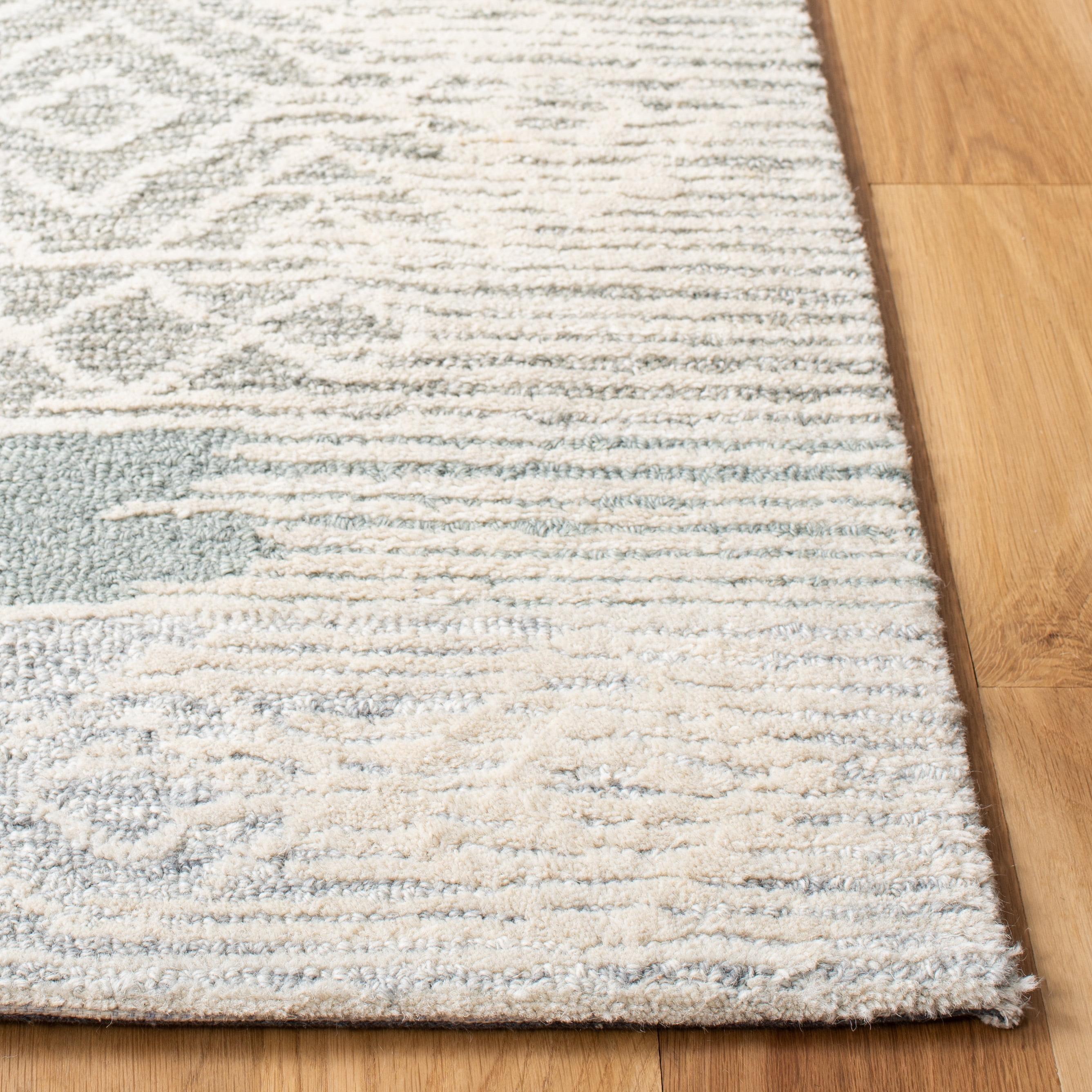 Safavieh Metro Rae Striped Area Rug, Natural/Light Gray, 5' x 8'