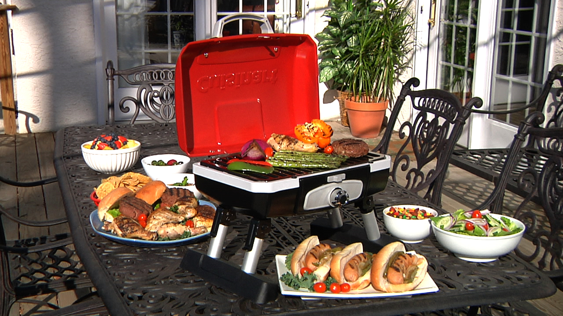 Cuisinart CGG-180T Petite Gourmet Portable Tabletop Outdoor Gas Grill, Red - image 5 of 9