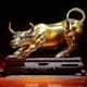 thumbnail image 2 of Estatua de toro de latón Feng Shui para la fortuna, escultura de toro de cobre dorado que representa el éxito profesional., 2 of 4