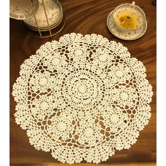 Handmade Crochet Cotton Table Cloth Lace Doilies Round Lace Tablecloths 15.7 Inches 2PC.
