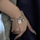 thumbnail image 3 of Pulseras para mujer, regalos para mujer, pulsera con tarjeta del alfabeto para mujer, pulsera de joyería de viento frío, la pulsera, 3 of 5