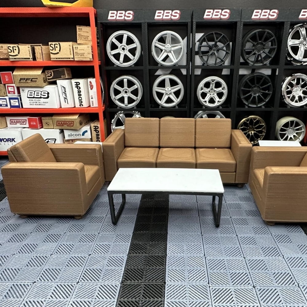 1/18 Scale Diorama Furniture Model Set  Mini Sofa Table & Chairs for Car Garage, Car Showroom Scene Display Model Props Accessory Kit, Workshop Scene Model Toys