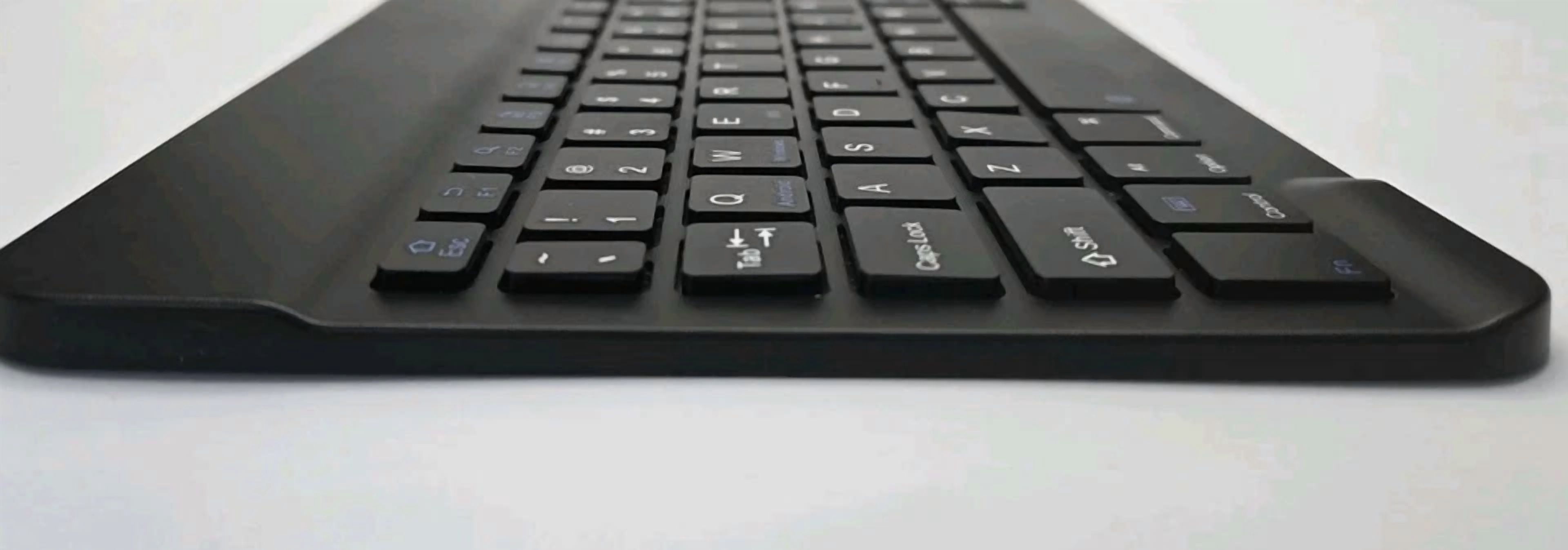 BUTTERFLY- Ultrathin Wireless Bluetooth Keyboard For Ios, Android, Windows