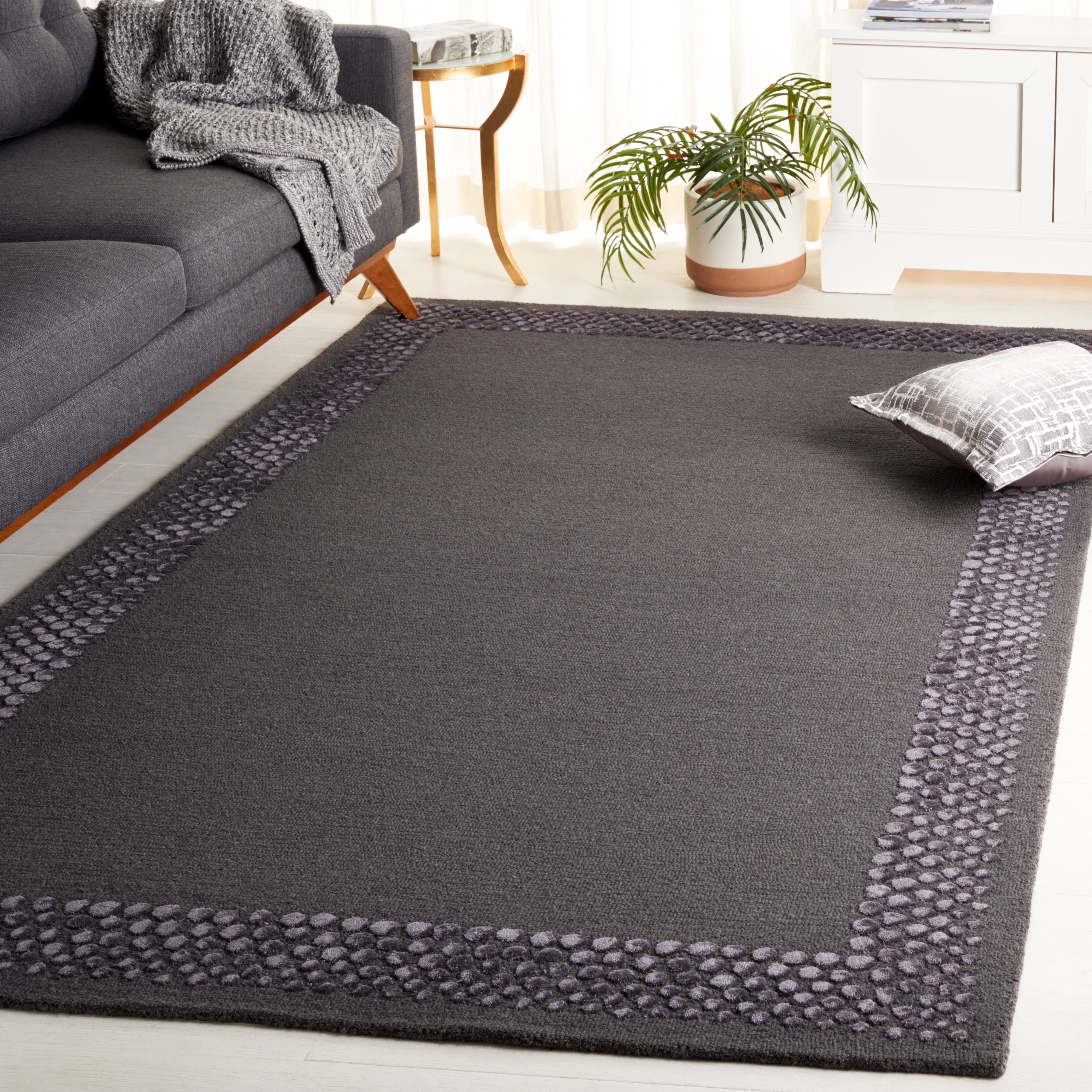 SAFAVIEH Glamour Elfrida Bordered Area Rug, Dark Grey, 5' x 8'