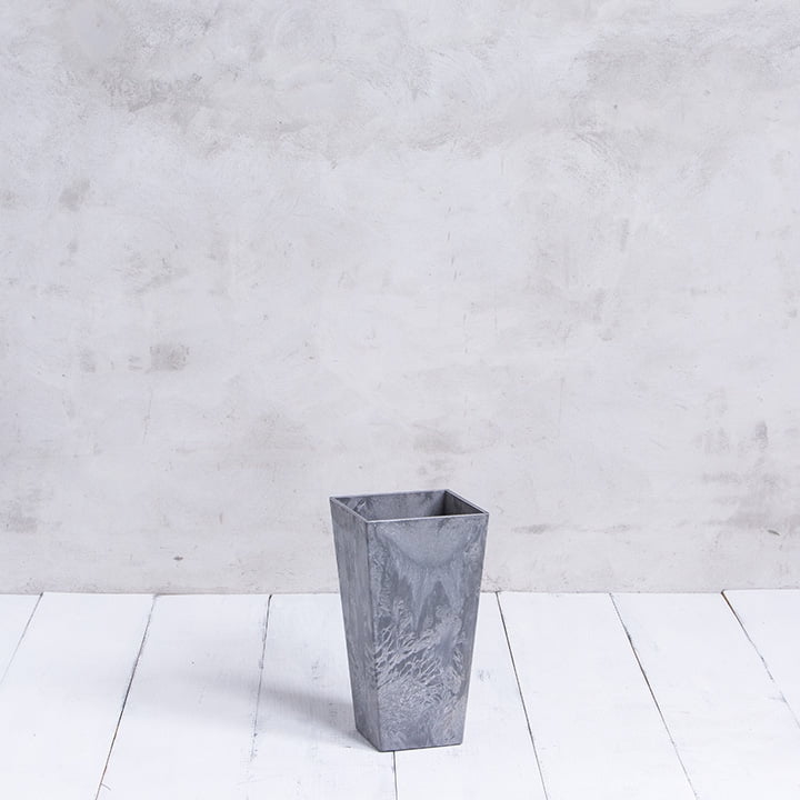 Root & Vessel Ella Tall Planter, Gray, 10"