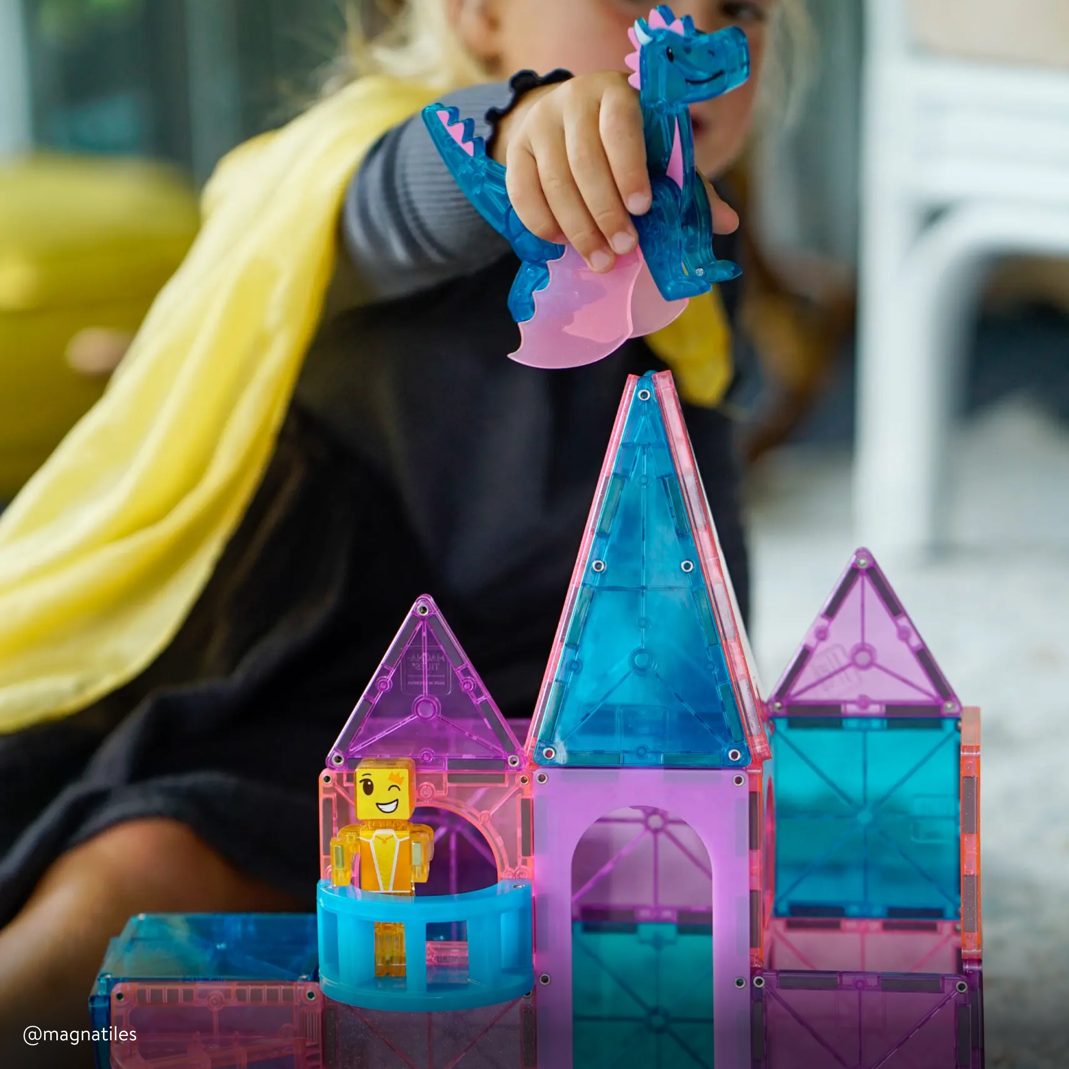 MAGNA-TILES Castle Magnetic Construction Set, 25 Pieces photo 6