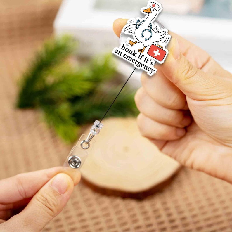 TiniDecor Funny Goose Nurse Badge Reel, Retractable ID Holder, Cute Gift for RN, Med Student