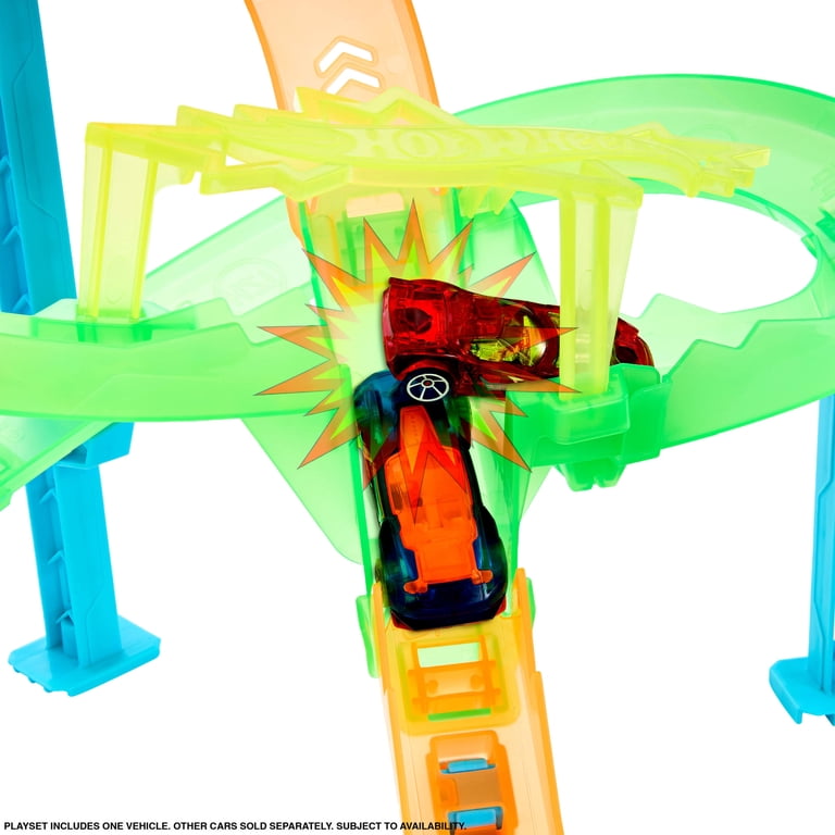 Hot Wheels Stunt Tracks Neon Speeders Tornado Jump Crash Track Set