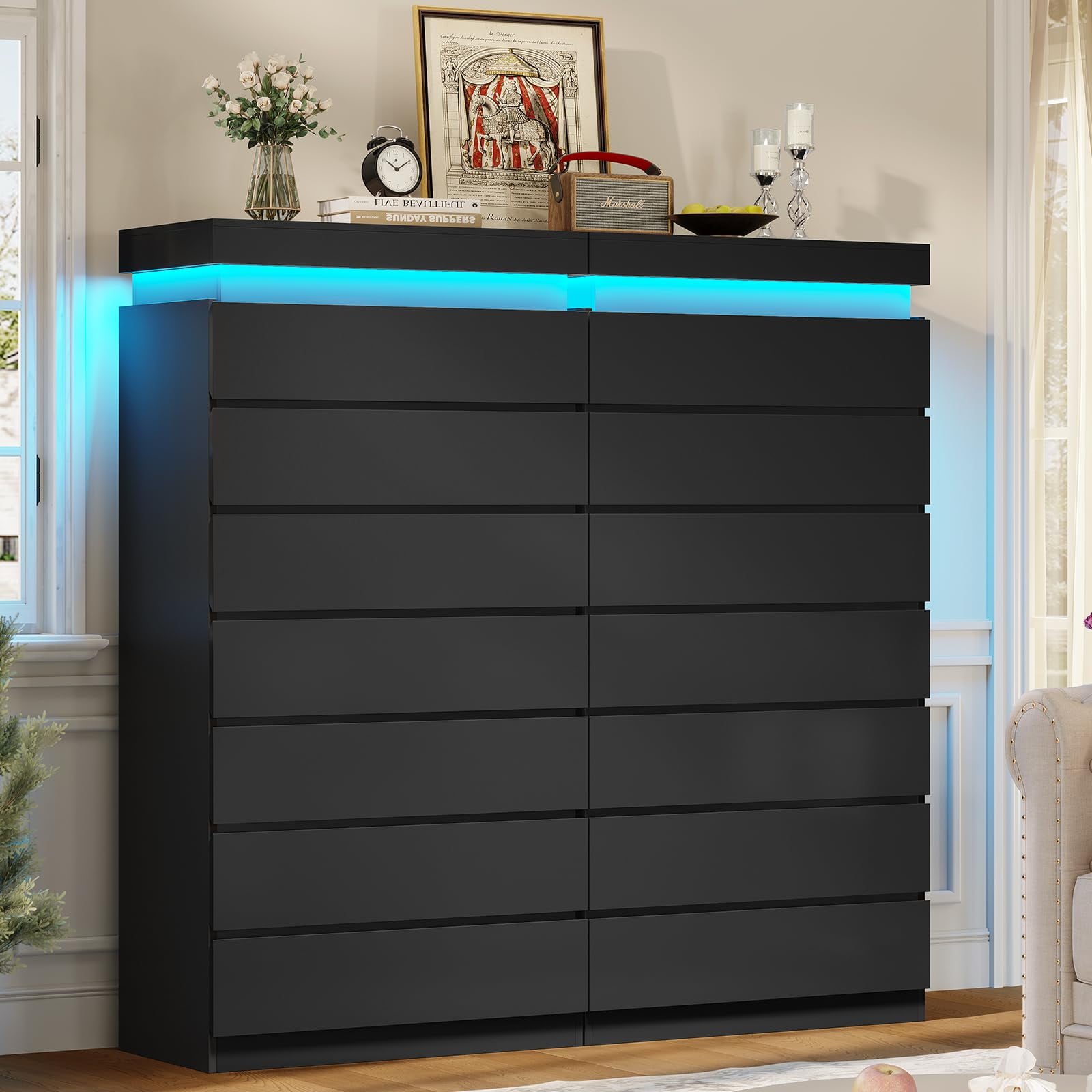 7 Drawer dresser with LED lights,chest of 7 drawers,modern large capacity storage cabinet with deep drawers, Black dresser for bedroom, living room