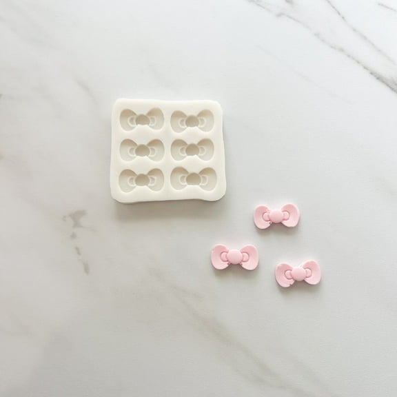 HELLO KITTY BOW MOLD