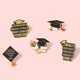 thumbnail image 4 of 14 Estilos Creativos Temporada De Graduación Esmalte Solapa Pin Bachelor Hat Shape Metal Broche Escuela Conmemorativo Insignia Accesorios De Ropa Regalos Para Estudiantes Y Amigos, 4 of 4