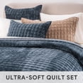 thumbnail image 4 of Juego de colcha RECYCO Luxury Velvet Full Queen con 2 fundas Stormy Blue, 4 of 6