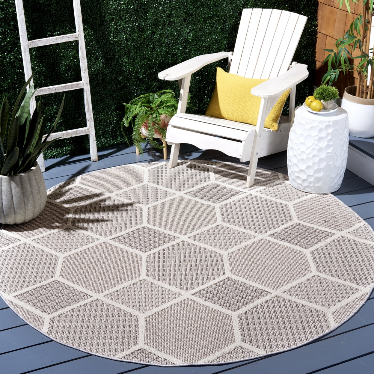 SAFAVIEH Global Mindy Diamond Area Rug, Grey/Ivory, 6'7" x 6'7" Square