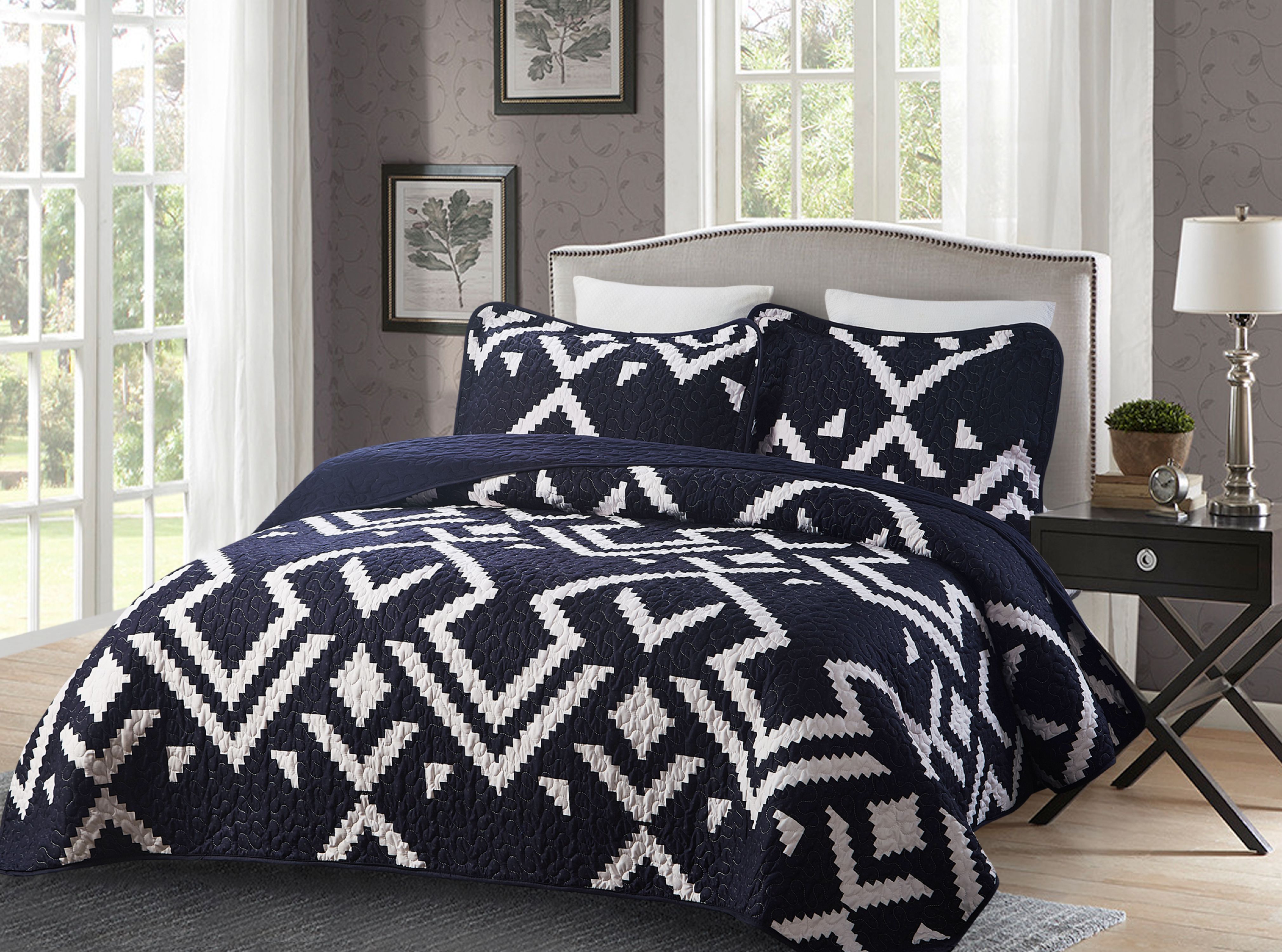 2 piece Oversized Twin Quilt Set Marla