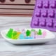 thumbnail image 5 of Herramienta para hornear galletas de fondant tridimensional con temática navideña con juego de sellos de émbolo, pan de jengibre para niño/niña, muñeco de nieve, Papá Noel, árbol de Navidad, reno,, 5 of 6