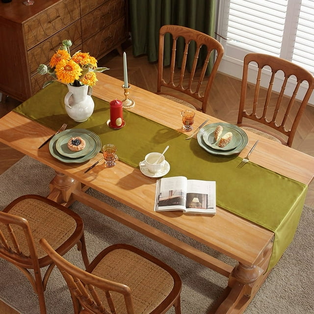XmhyTop-A Solid Green Velvet Long Tablecloth Plate Mat Linen Cloth Tea Table Flag Nordic Style Simple for Kitchen Coffee Table Dining Room Decor,13*47inch