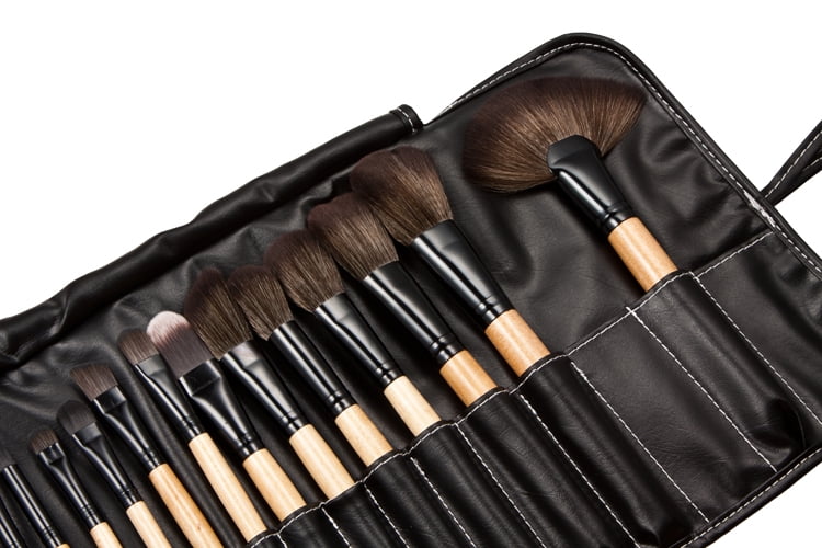makeup brush travel case