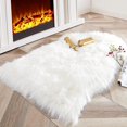 thumbnail image 1 of Tapis en Fausse Fourrure Doux et Moelleux, 1 of 5
