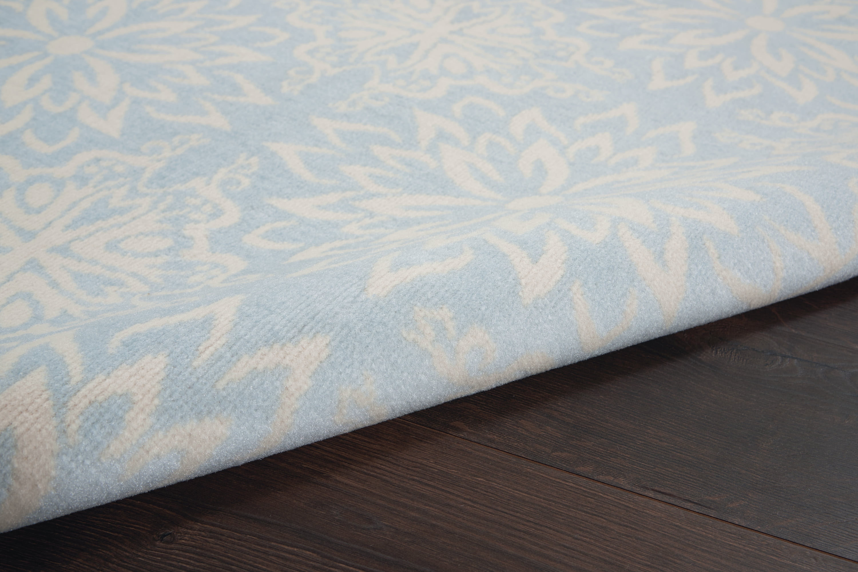 Nourison Bliss Modern Floral Ivory/Light Blue 6' x 9' Area Rug, (6' x 9')