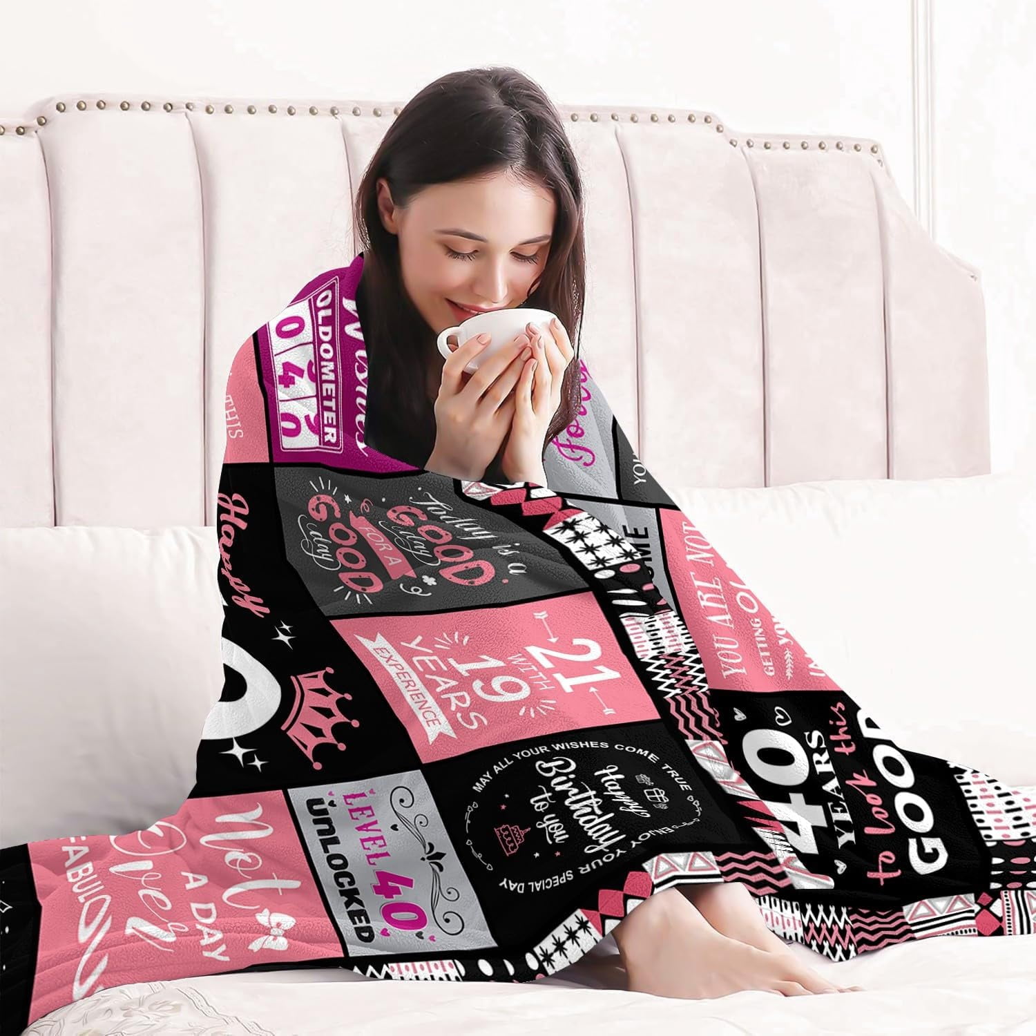 40th Birthday Gifts for Women - 40th Birthday Decorations for Women - 40 Year Old Bday Gifts - Happy 40TH Bday Gift Ideas for 40 Year Old Woman - 1985 Decoration Throw Blanket