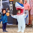 thumbnail image 2 of Disfraz inflable de tiburón One Casa Blow Up Party para niños de 6 a 7 años, 2 of 8