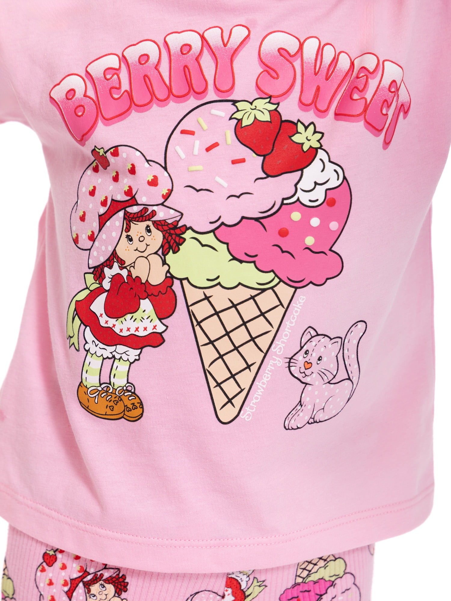 Strawberry Shortcake Baby Girls Short Sleeve Graphic Tee and Matching Bike Shorts Set, 2-Piece, Sizes 0/3M-24M