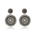 thumbnail image 1 of Pendientes Colgantes Hechos a Mano con Cuentas de Semilla Grises de Elegance 11 Designs, 1 of 7