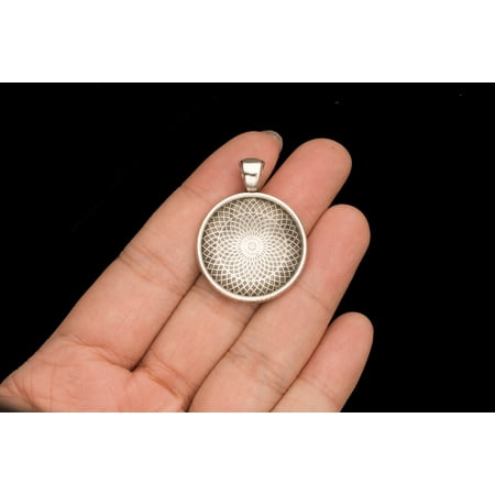 Silver Beaded Frame - 6 Counts Picture Lockets Round Silver Locket Photo Case Transparent
