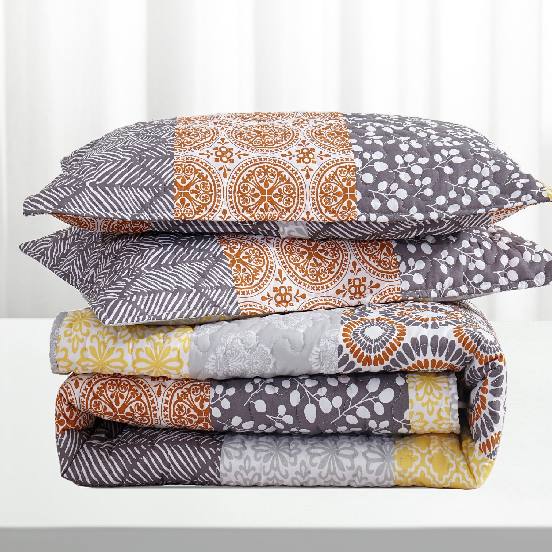 Johnpey Boho 3-Piece Yellow Botanical Quilt Bedding Sets, King