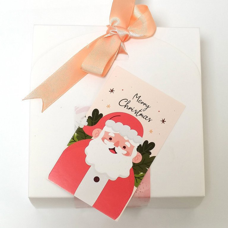 128 PCS Mini Christmas Cards Bulk Assorted Greeting Cards Mixed Pattern  Hanging Labels Small Blank Note Cards Paper Hanging Decor Festival Color  Santa