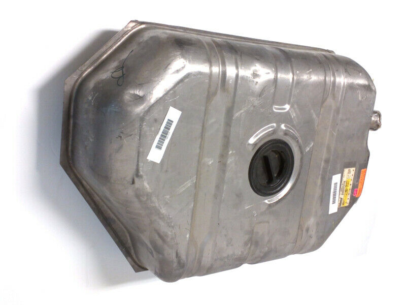 New 8384 Genuine Chevrolet Blazer S10 GMC Jimmy S15 Fuel Tank 14041679