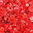 thumbnail image 1 of Botones rojos para manualidades Qovydx, 600 unidades, varios tamaños, de 0,7 a 3 cm, 1 of 5