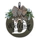 thumbnail image 1 of Placa Colgante Personalizada para Puerta de Entrada | Decoración de Temporada de 30 X 30 Cm con Cinta | Elija Entre 26 Letras para Un Letrero de Bienvenida Personalizado, 1 of 1
