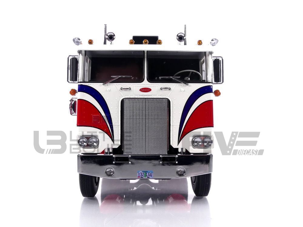 ROAD KINGS 1/18 - PETERBILT 352 Pacemaker - 1977 - Walmart.com