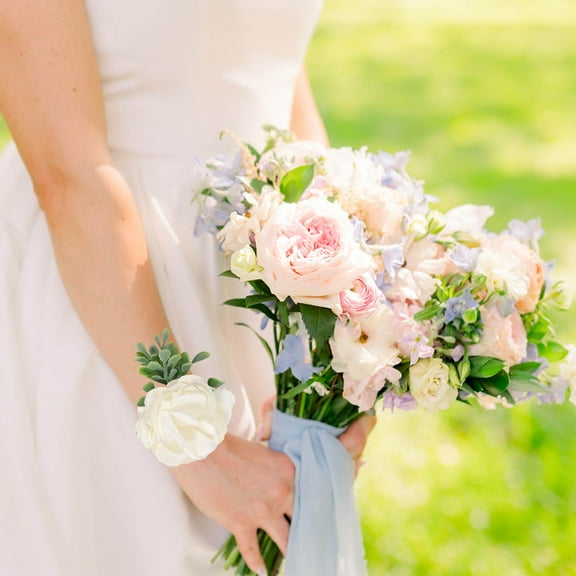 OUNONA Natural Design White Wrist Corsage, Lightweight and Comfortable for Parties