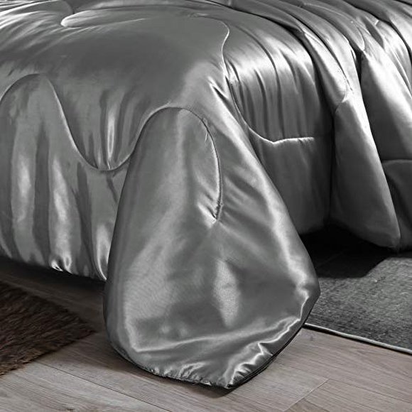 Holawakaka Luxurious Solid Satin Silk Like comforter Set Ultra Soft Silky Quilt Breathable Bedding Bed-in-A-Bag Queen Size (grey)