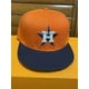 thumbnail image 2 of Sombrero plano ajustado de camionero para hombre y mujer, gorra snapback completamente cerrada, Hip Hop, verano e invierno, novedad hola suerte unisex, 2 of 2