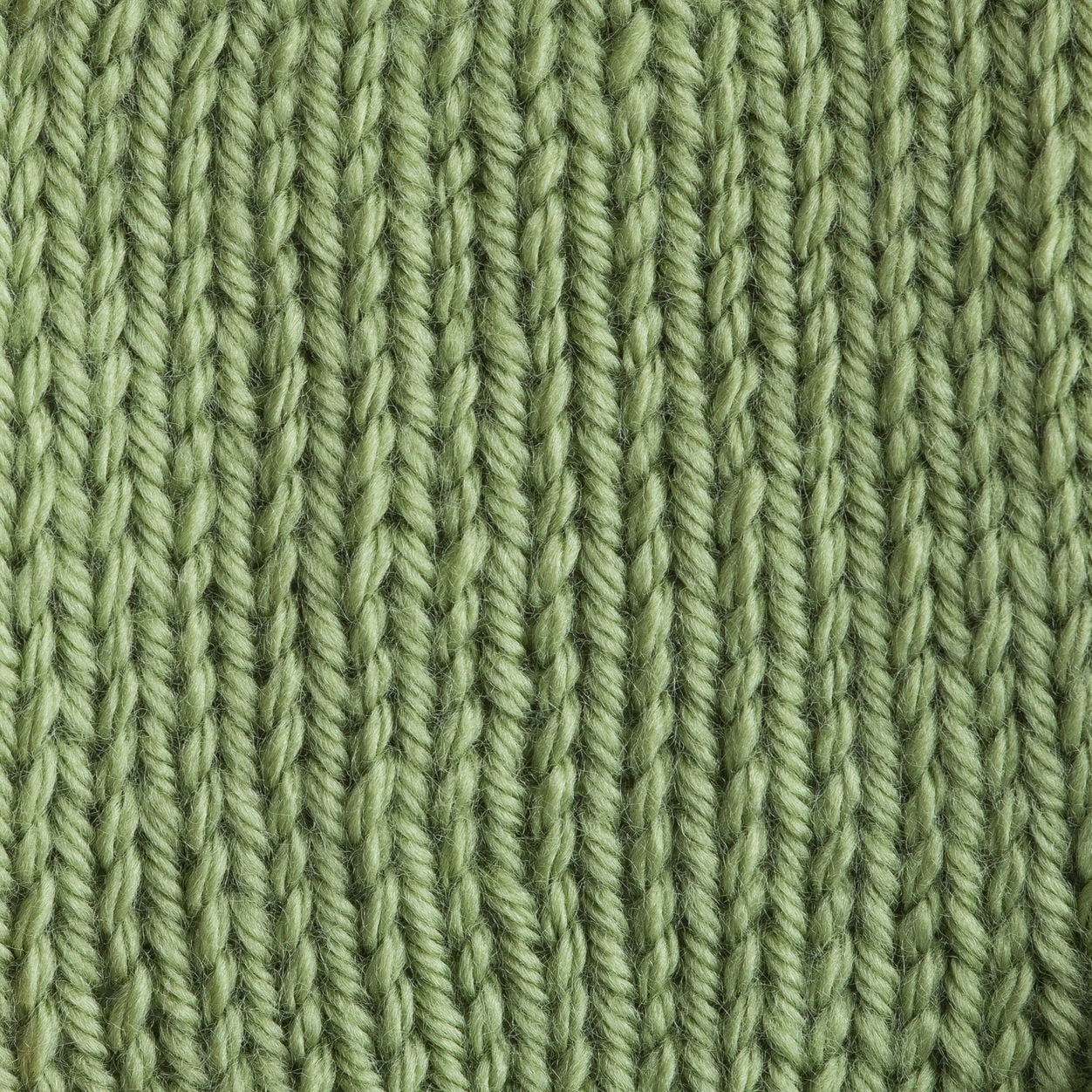 bernat satin worsted weight yarn