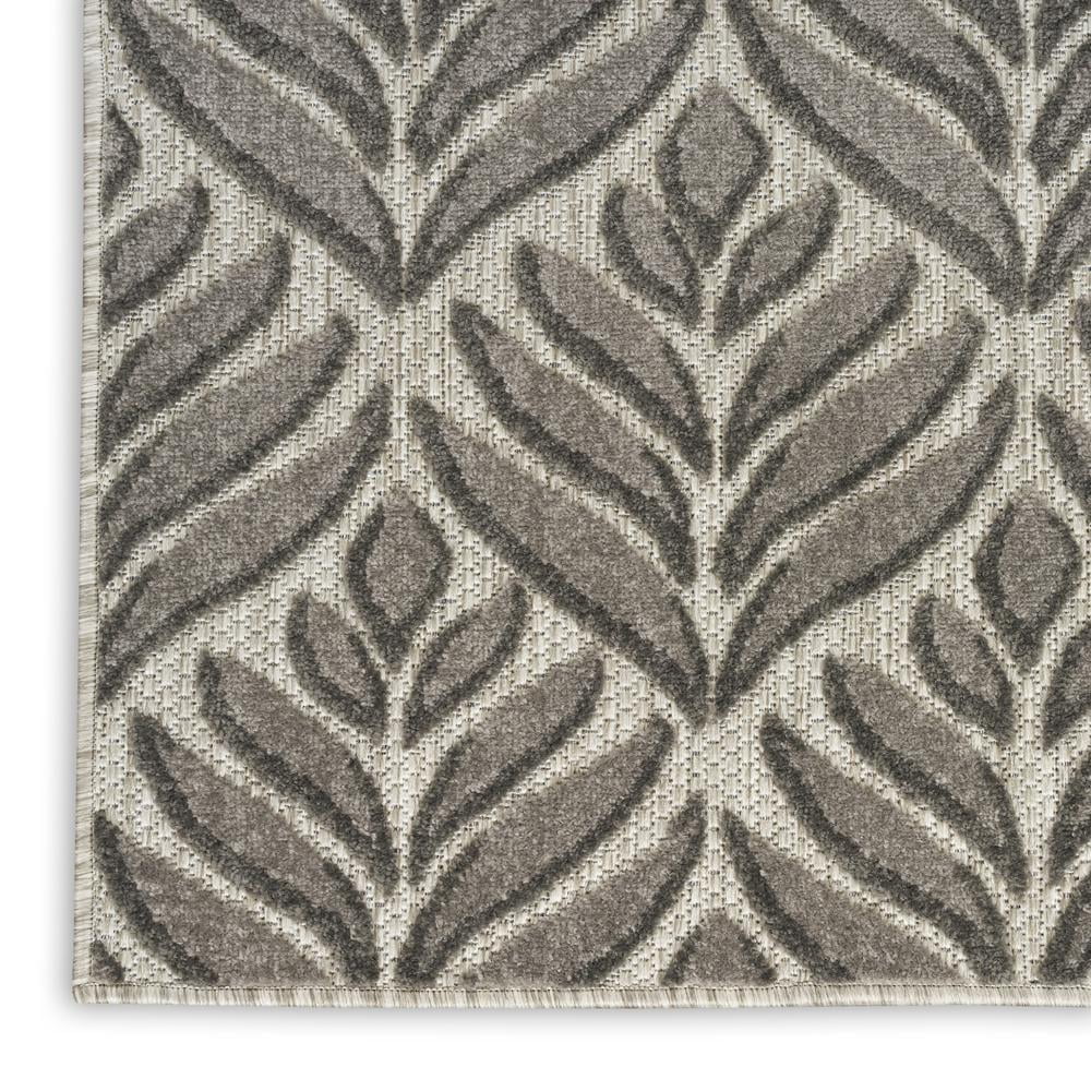 Nourison Aloha Indoor/Outdoor Charcoal 5'3" x 7'5" Area Rug, (5x7)