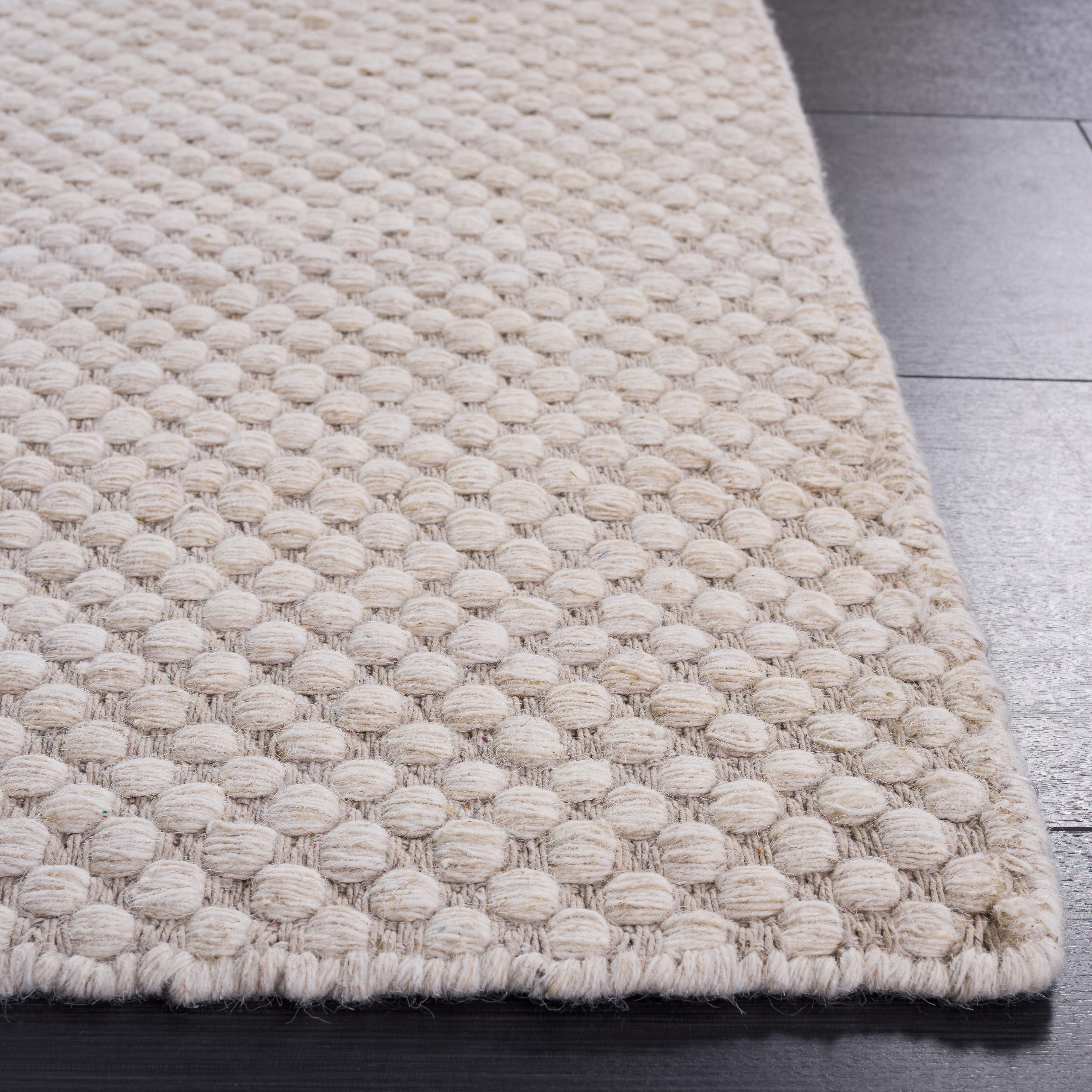 Safavieh Vermont Brigham Solid Color Area Rug, Ivory, 4' x 6'