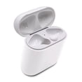 thumbnail image 5 of Apple AirPods (1re Gén.) Étui de Recharge de Remplacement / Remis à Neuf Certifié, 5 of 5