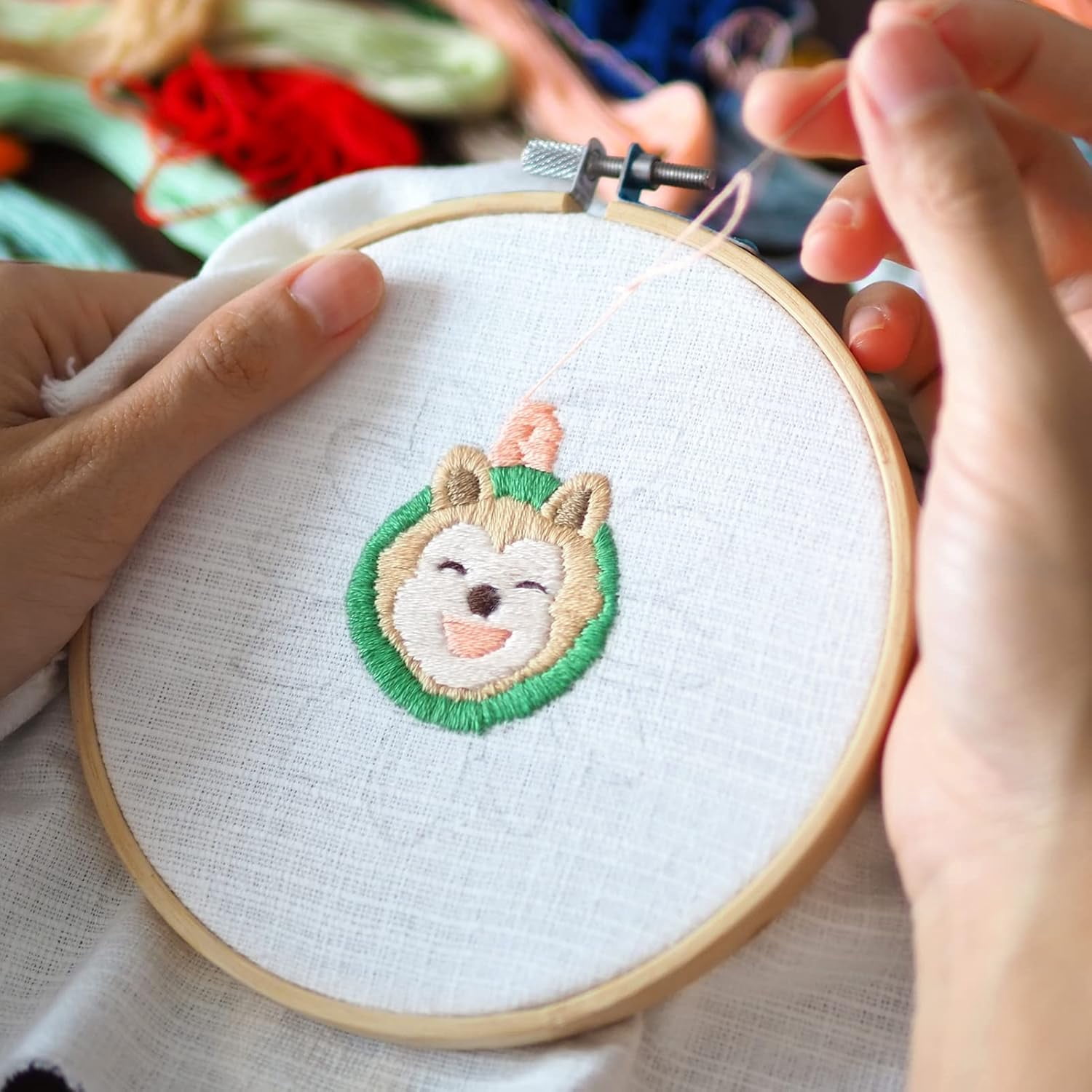24 Pieces 5 Inch Embroidery Hoops Bulk, Cross Stitch Hoop Embroidery Frame for Art Craft Handy Sewing and Christmas Wall Decoration