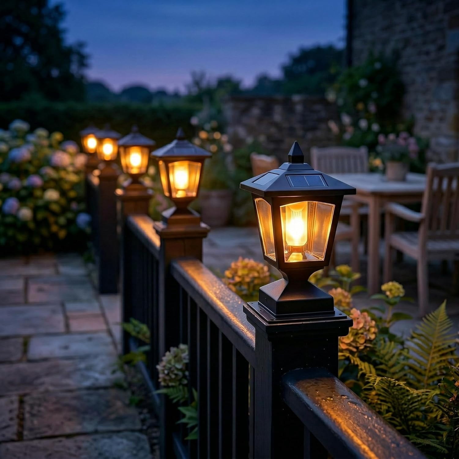 4X4 5X5 6X6 Solar Powered Post Cap Light, Outdoor Lantern, Black, Warm Flame Effect, Garden Fence Pillar Lamp