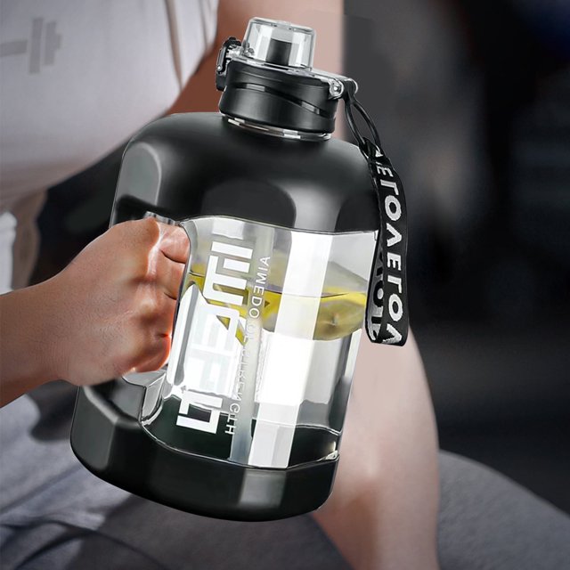 ¡Artículos en liquidación! Botella de agua Topliu de medio galón con pajita, de plástico de gran capacidad, apta para lavavajillas, ideal para gimnasio, yoga, viajes, camping y actividades al aire