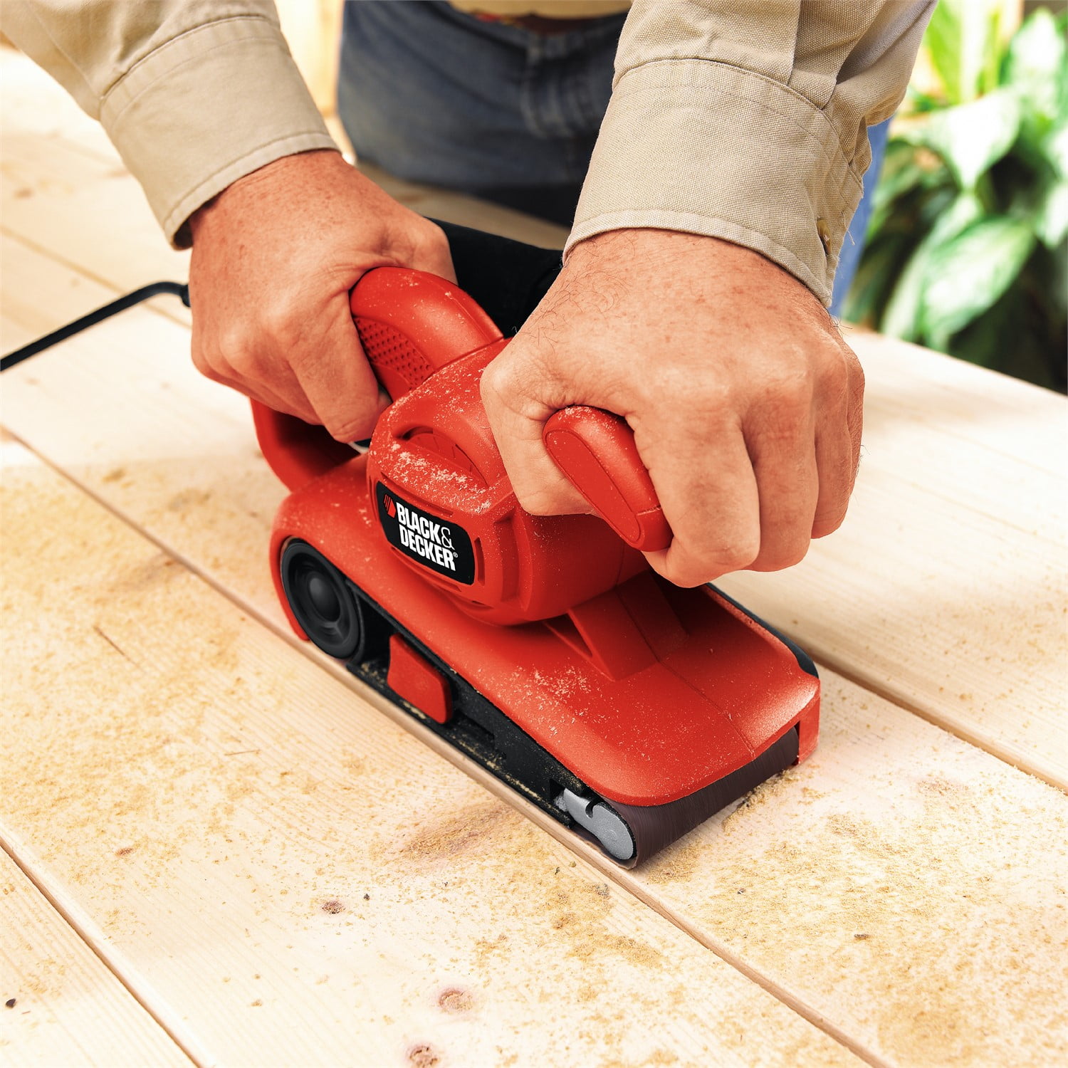 BLACK+DECKER BR318 3 X 18-Inch Belt Sander