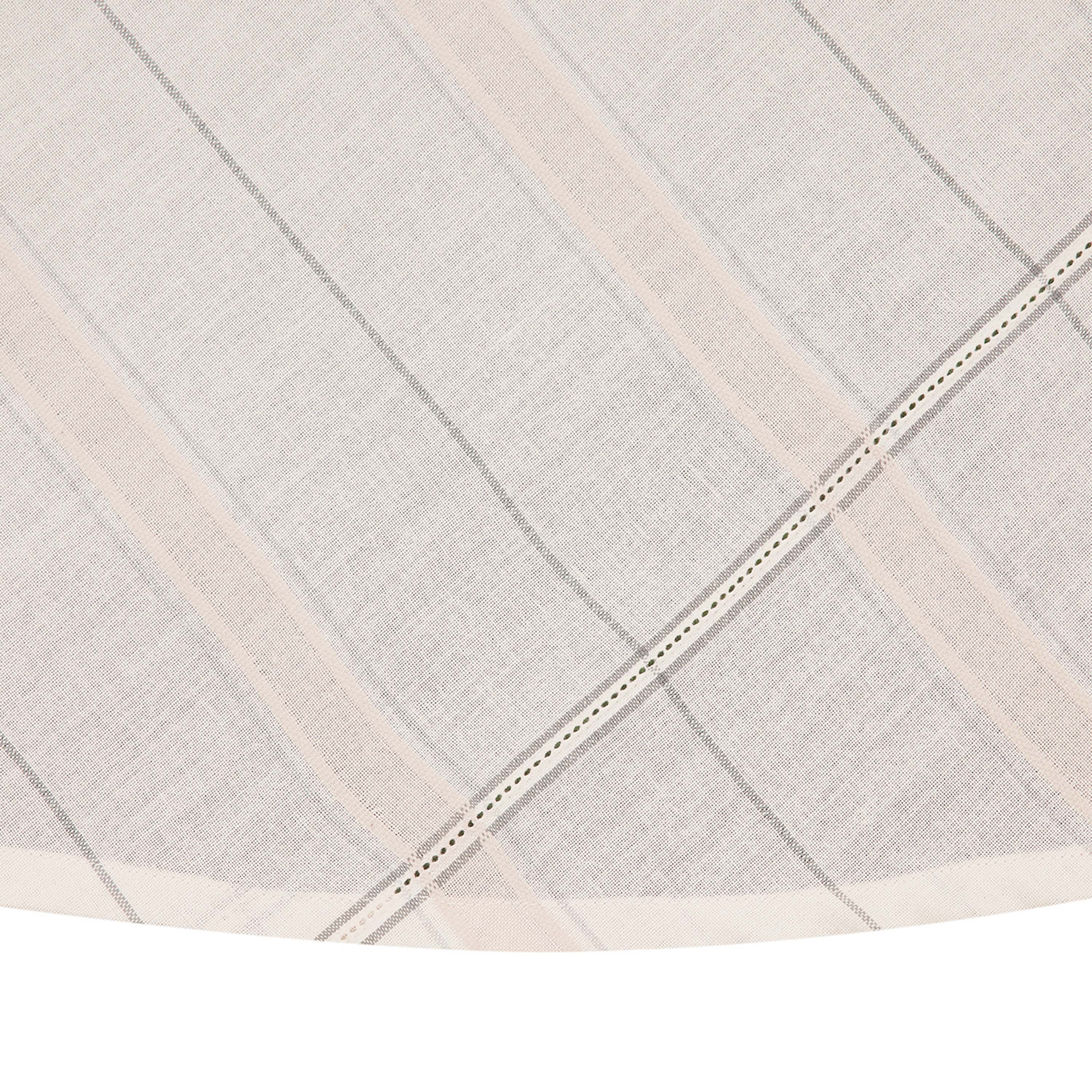 Better Homes & Gardens Silver Tuesday Plaid 70” Round Tablecloth – Cotton & Polyester Blend