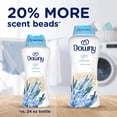thumbnail image 2 of Perlas potenciadoras de aroma para lavandería Downy Light Ocean Mist, 890 ml, 2 of 7